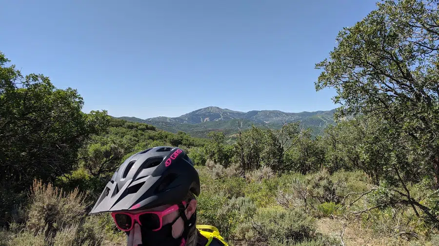 Round Valley Quinn's Trailhead